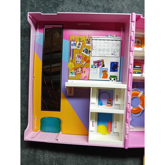 Barbie Doll Dream Closet Storage Case - Picture 4 of 6